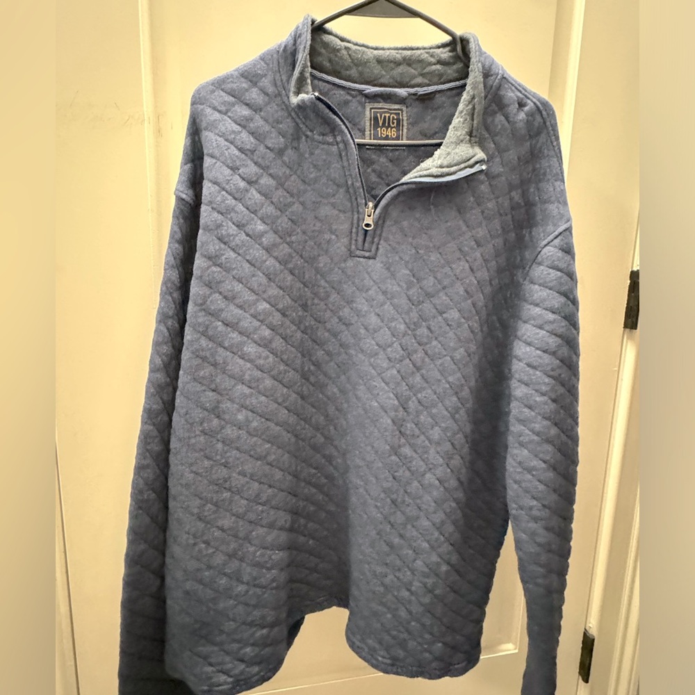 Vintage 1946 quilted pullover
